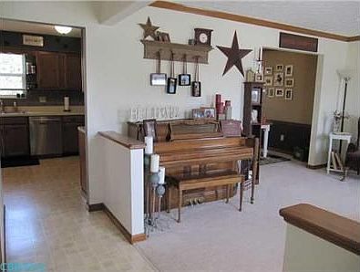 3rd image of 5556 Mountain Springs Ct