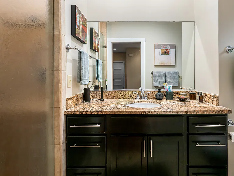 51B Westover Dr #B — Photo 12