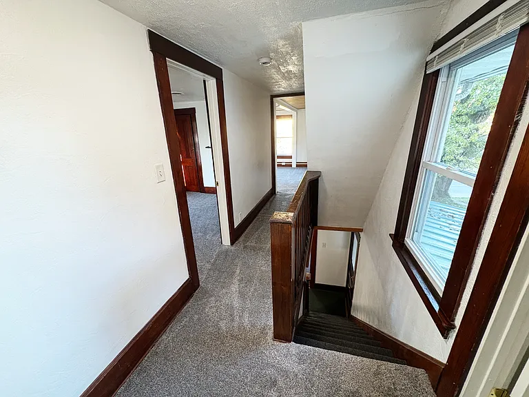 41 N Lancaster St — Photo 17