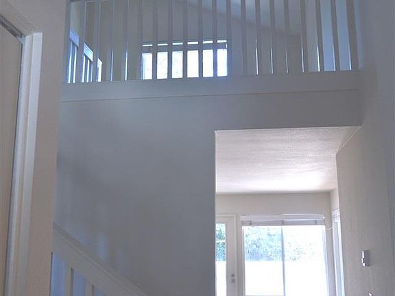 4th image of 130 Marina Lakes Dr