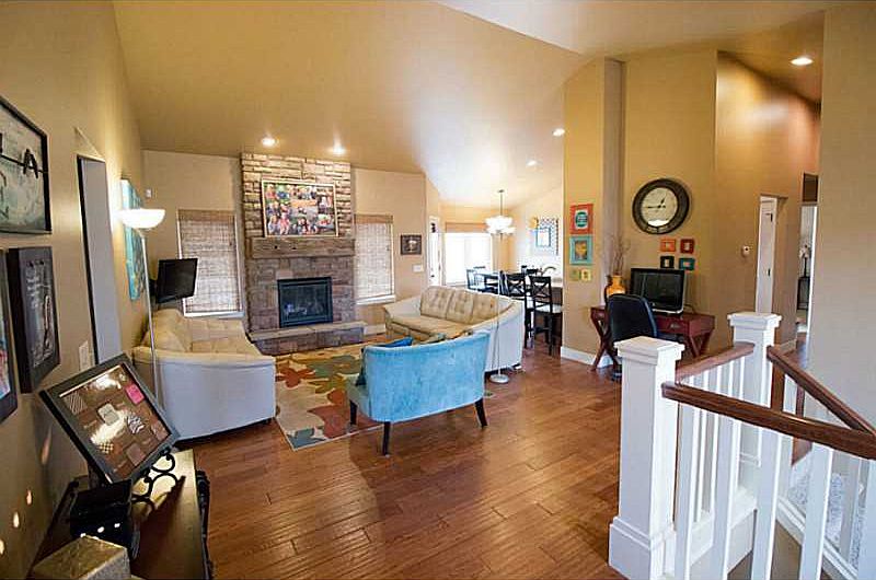 2nd image of 3718 Avenue F