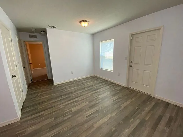 204 Gladiola Ct — Photo 7
