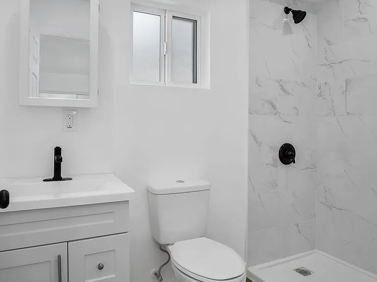 15559 Three Palms St — Photo 17