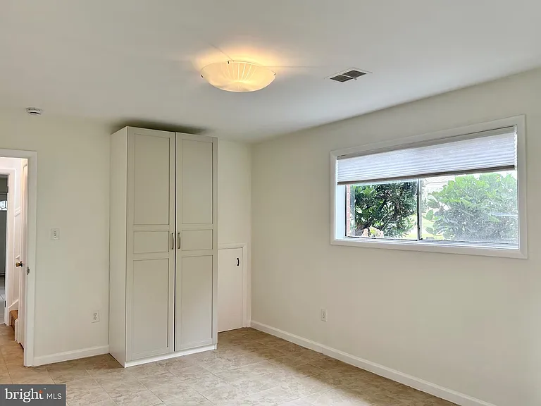 7111 Norwalk St — Photo 17