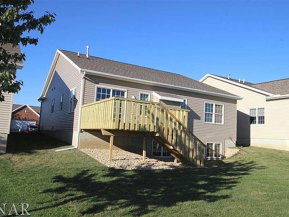 4th image of 27 Crista Ann Ct