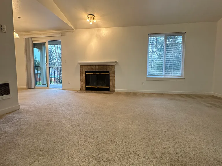 1843 S 286th Ln #T201 — Photo 2