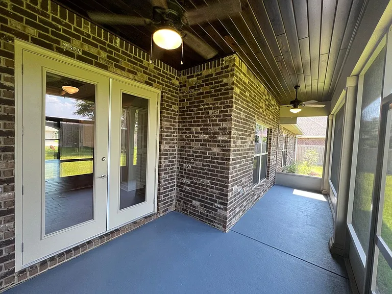 5148 Sandy Shores Dr — Photo 47