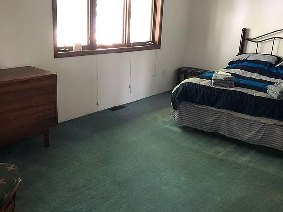 Master Suite - own bathroom and walk-in closet