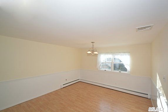 3rd image of 3653 Nimrod St