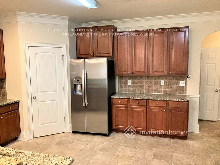 105 Dustin Dr — Photo 7