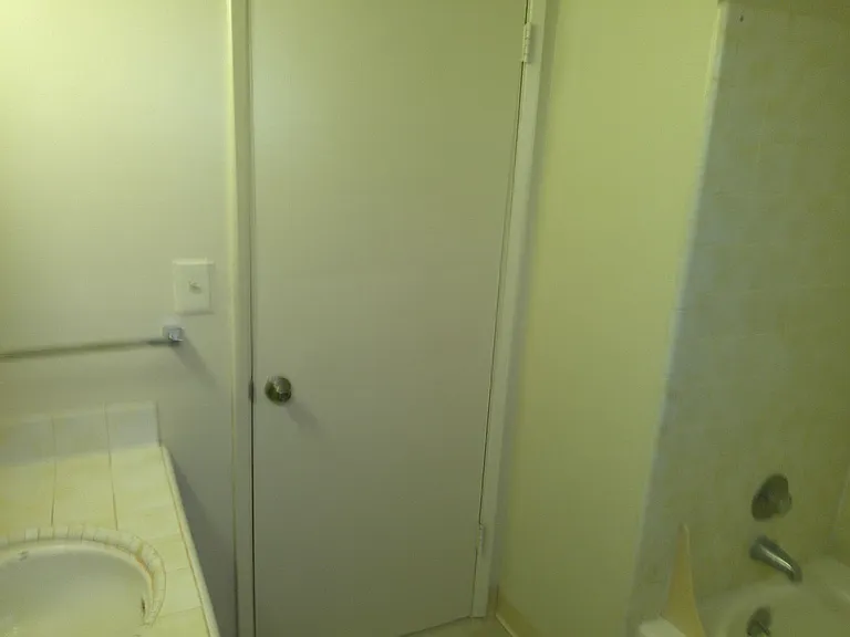 102 Garfield St #20 — Photo 8