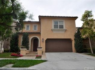 92 Statuary, Irvine, CA 92620