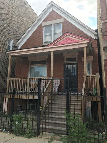 1st image of 3547 W Fullerton Ave