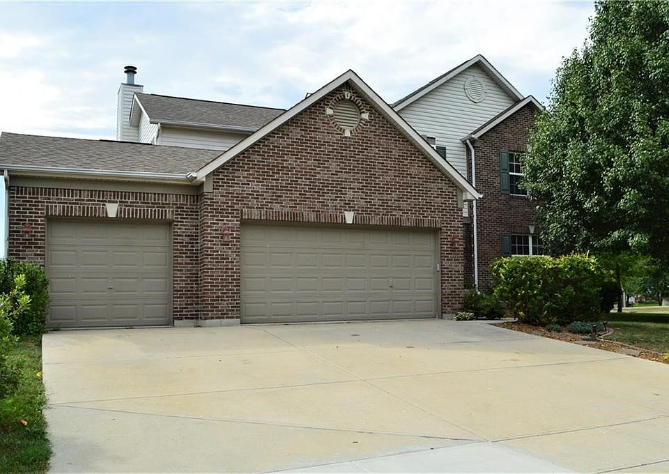 Super Sized & Loaded for Living! 3300+ Sqft, 4 Bedrms, Basement, 3 Car Garage & Huge Tree Lined Recreation area out back!
