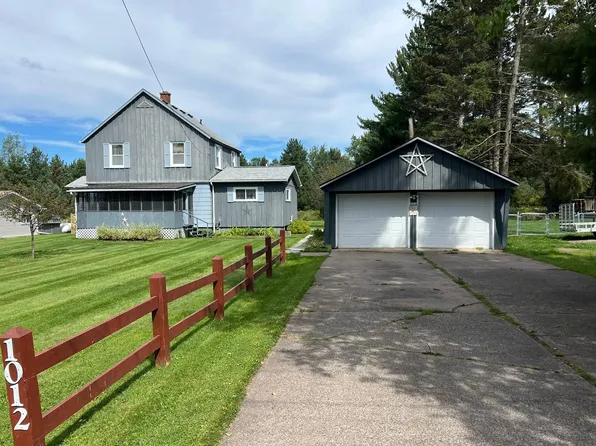 1012 W Hiawatha Rd, Iron River, MI 49935