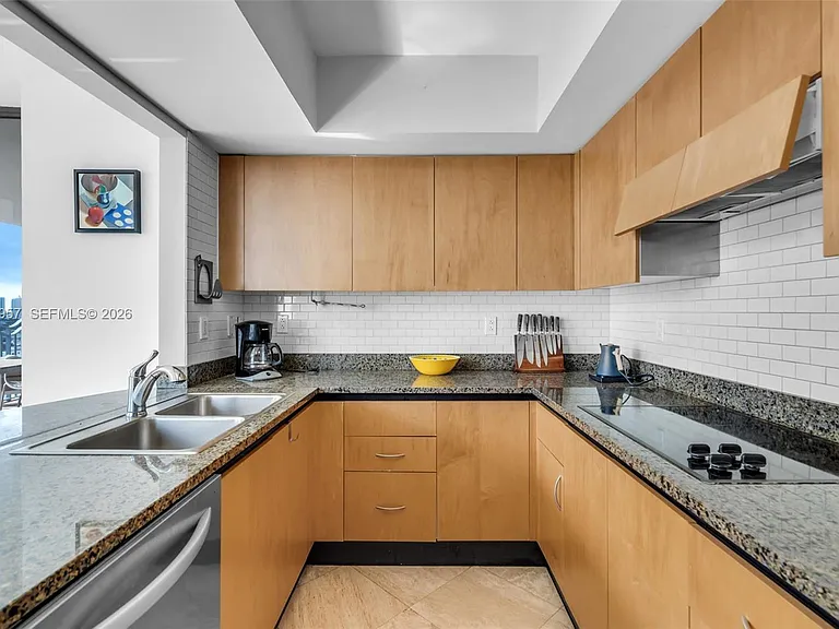1500 Ocean Dr #1202 — Photo 10