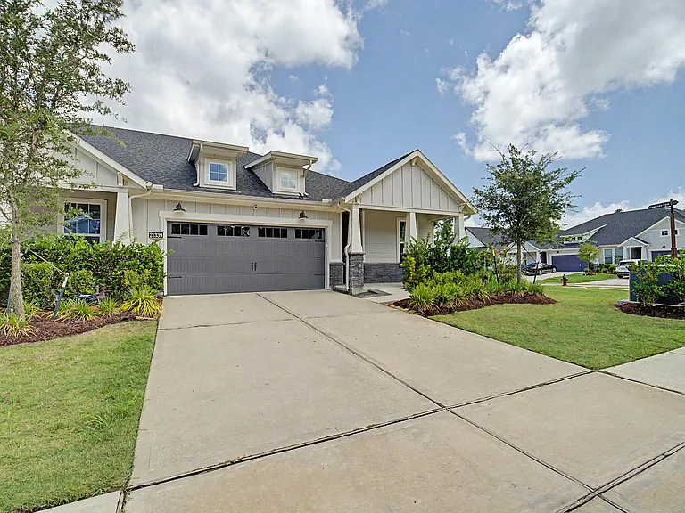 21339 Sierra Point Ln — Photo 3