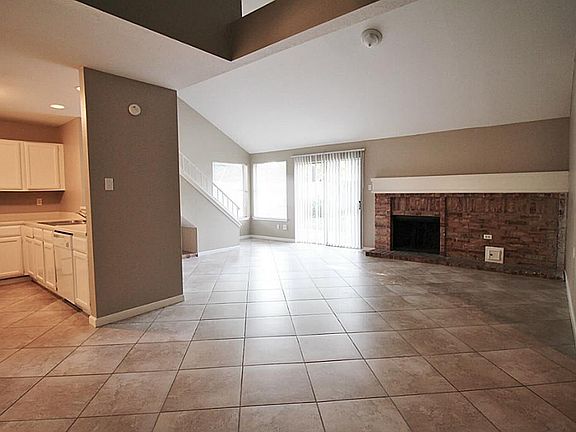 2nd image of 12026 Kleinmeadow Dr