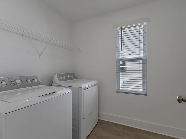 930 Watercourse Ct — Photo 37