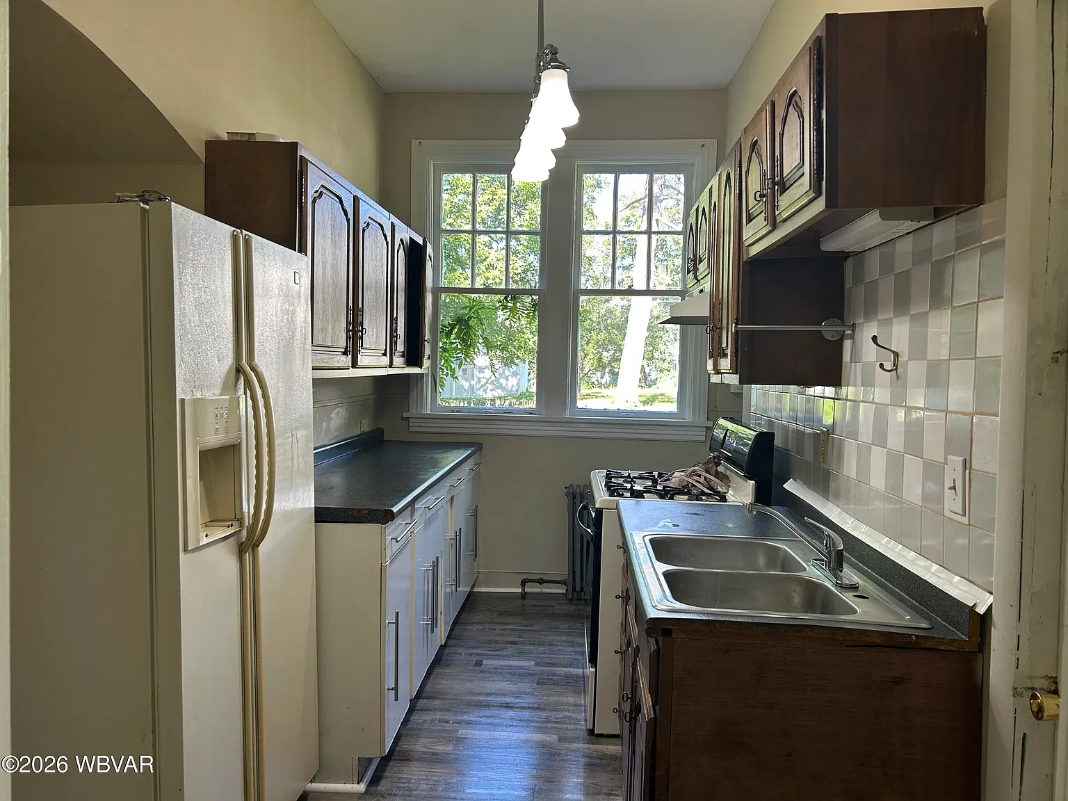 2 bed, 1.0 bath, 1028 sqft, $1,100 — Photo 4