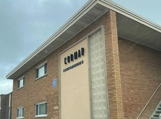 4211 W 95th St APT 2B, Oak Lawn, IL