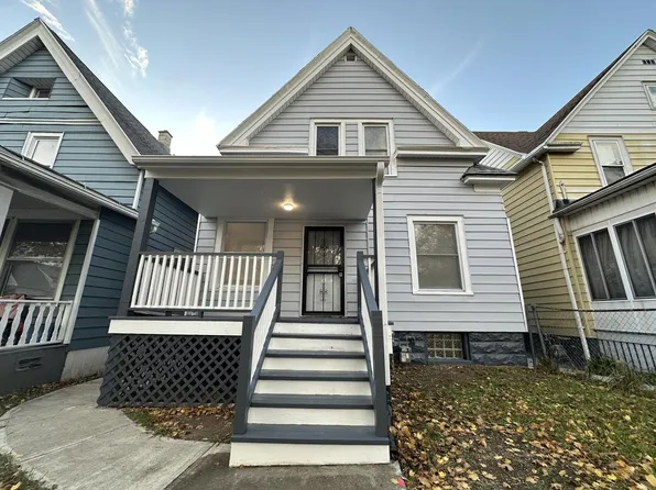 2451 North 26th STREET, Milwaukee, WI 53206