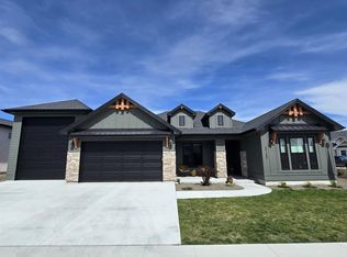 2120 E Thea Dr, Kuna, ID 83634