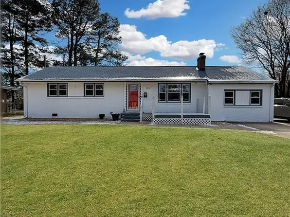 128 Eastwood Dr, Newport News, VA 23602