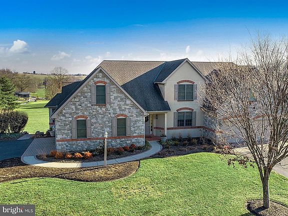 4th image of 175 Tanglewood Dr