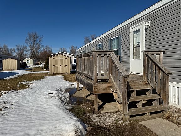 3rd image of 4310 Meadow Lane Dr #905