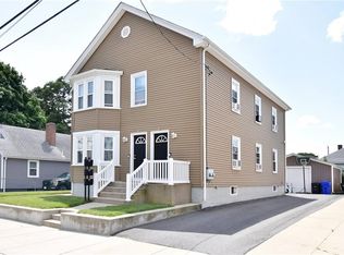 72 Perrin Ave, Pawtucket, RI 02861