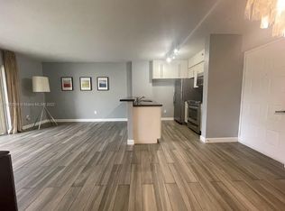 440 S Park Rd #4205, Hollywood, FL 33021