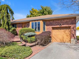 6 Forest Dr, Jericho, NY 11753