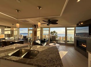 15097 Marine Dr #101, White Rock, BC