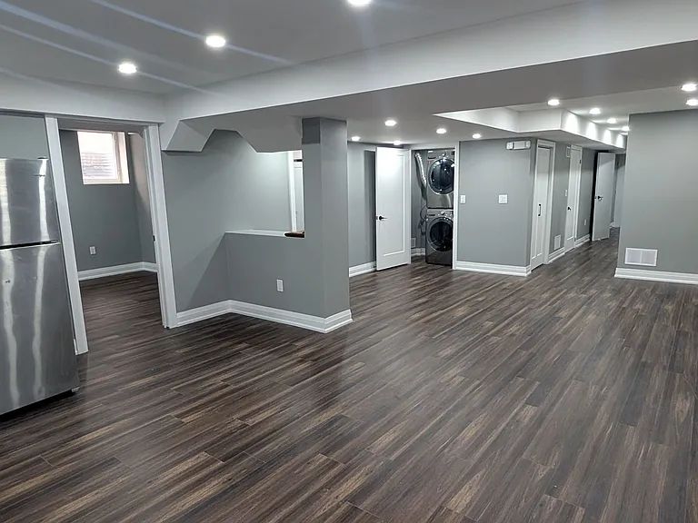 76 Durango Dr #BASEMENT — Photo 19
