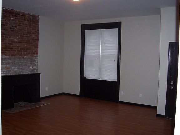 3rd image of 3743 Wisconsin Ave #Townhouse