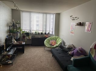 600 E 8th St APT 10J, Kansas City, MO 64106