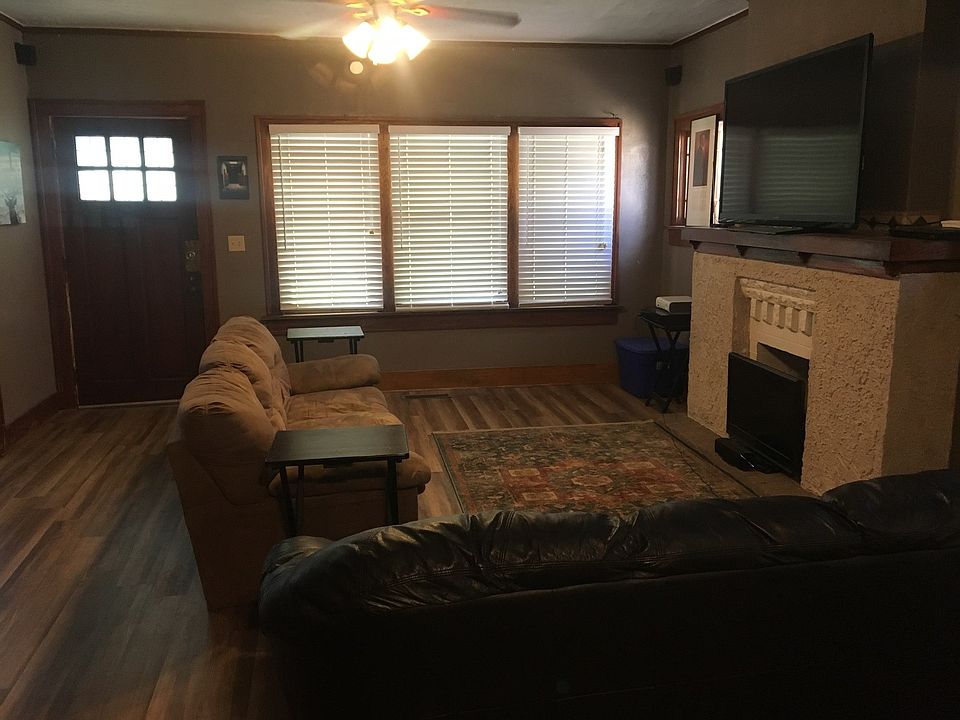 2nd image of 1215 NW 41st St