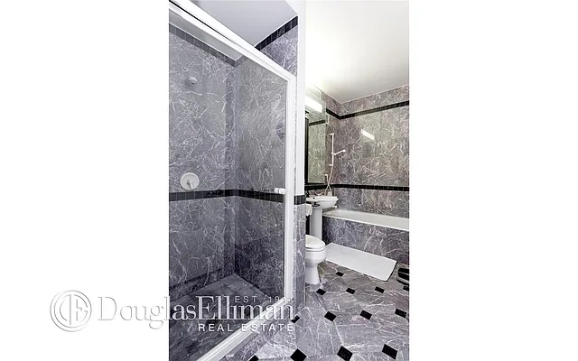 Rented by Douglas Elliman | media 14