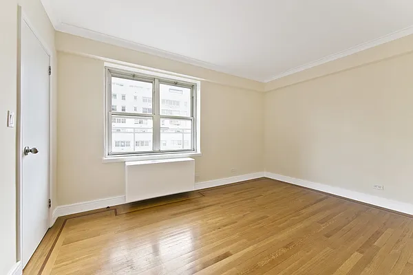 Rented by Nest Seekers International | media 9