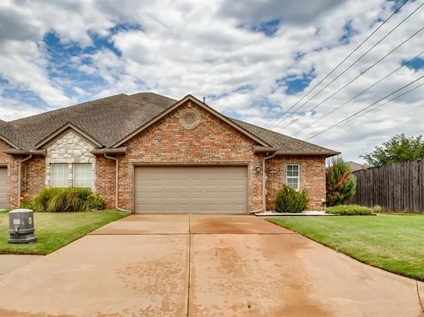1601 Laurel Pl, Edmond, OK 73003