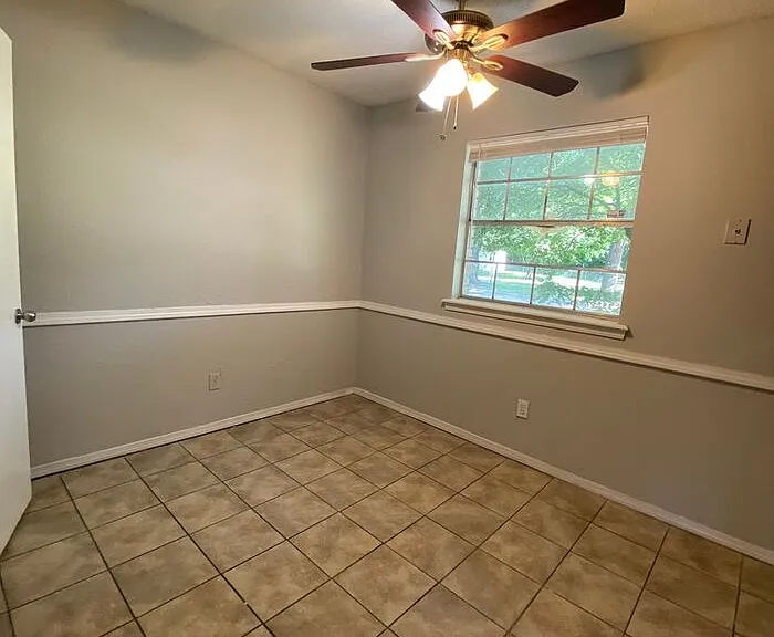 3758 N Nicklas Ave — Photo 7