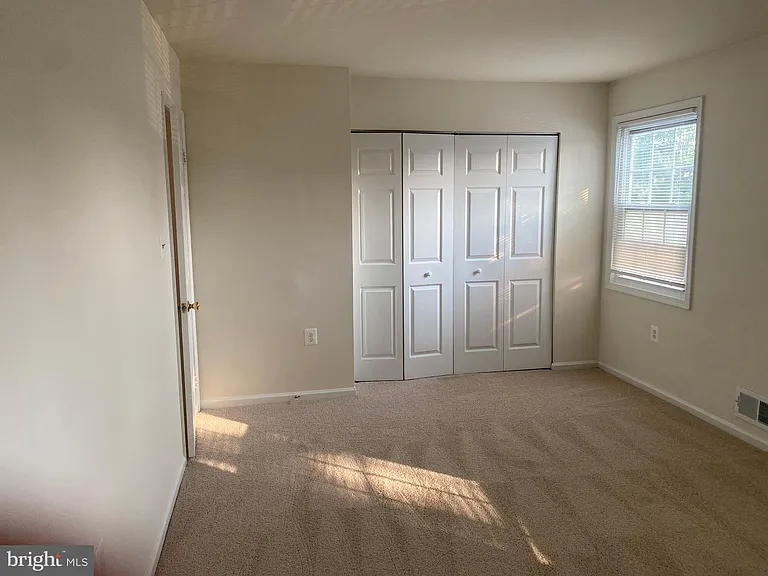 10175 Irongate Way — Photo 28