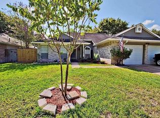 15643 Pebble Lake Dr, Houston, TX 77095