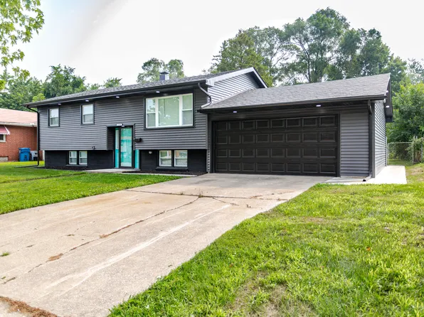 1735 Hendricks St, Gary, IN 46404