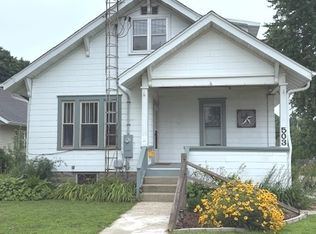 503 N 1st St, Ashton, IL 61006