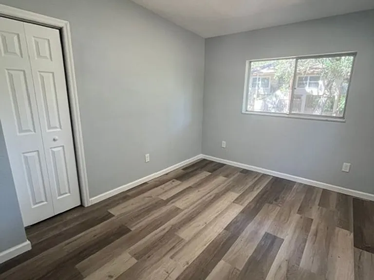 3498 Riverdale Dr — Photo 20