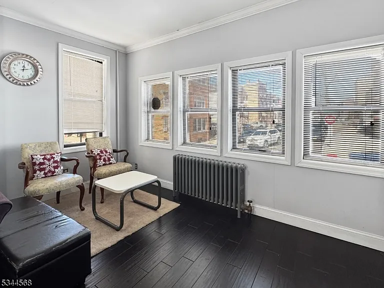 113 Van Winkle Ave #B — Photo 6
