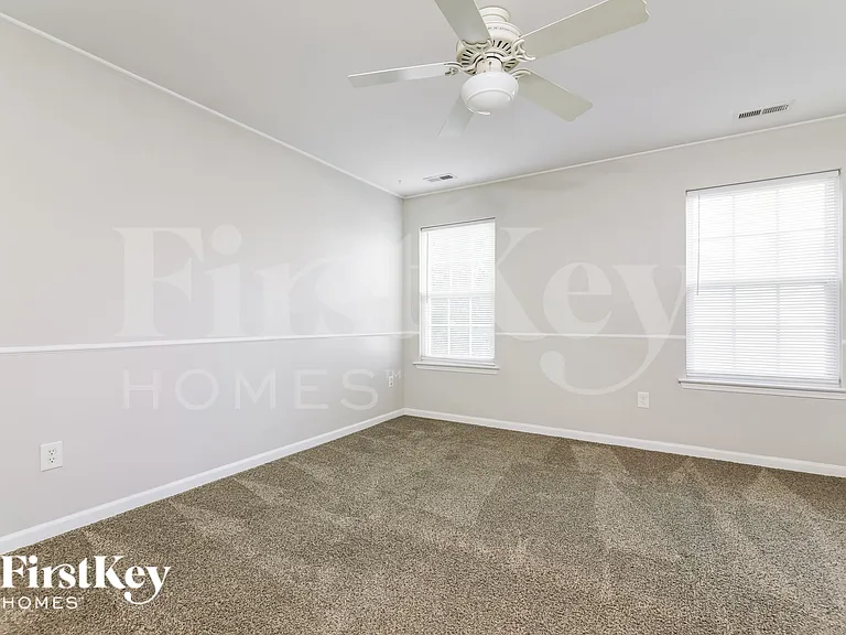 803 Steam Boat St — Photo 12