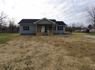 444 S 4th St, Mitchell, IN 47446